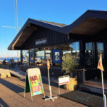Skuden Udenfor