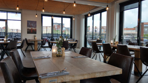 Cafe Vaerftet Inde