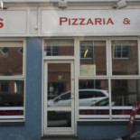 Reys Pizzeria Og Burger House Udenfor