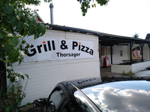Thorsager Grill Pizza Udenfor