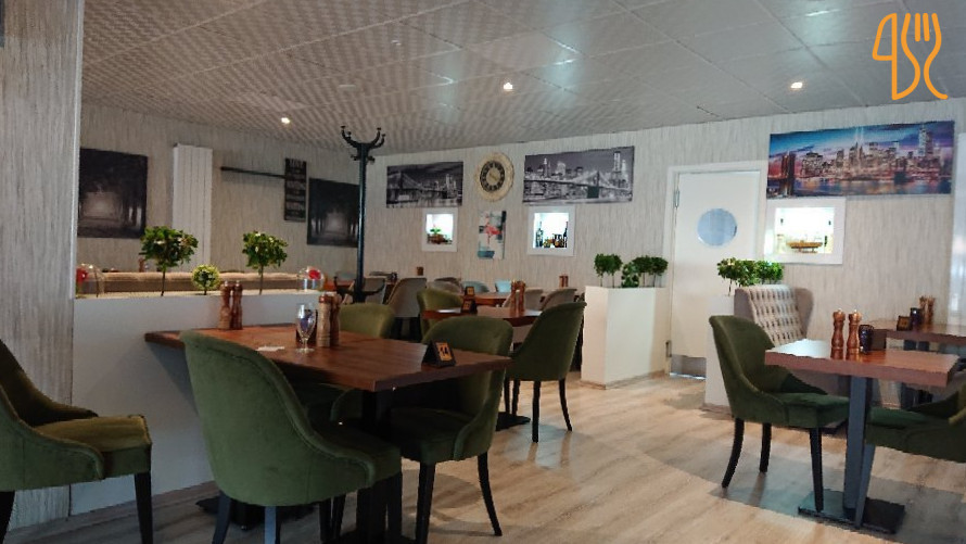 Cafe 89 Udenfor