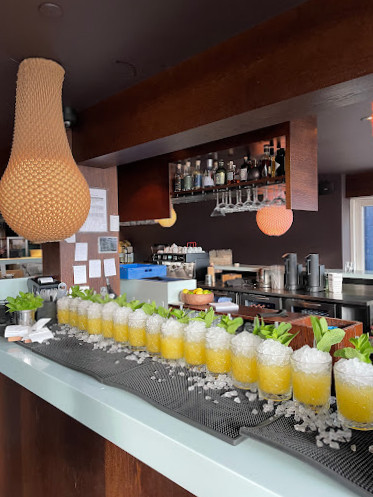 Sticks'n'Sushi Udenfor