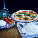 Og Pizzeria La Familia Mad