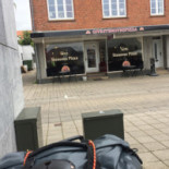 Give Stenovns Pizza Udenfor