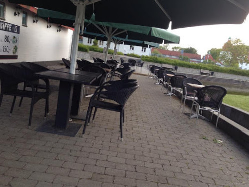 Asian Wok House Udenfor