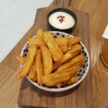 Cafe 1104 Burgers Shakes Mad