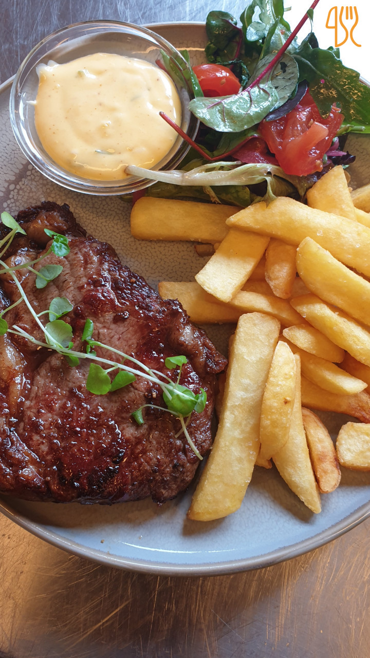Anneberg Cafe Mad