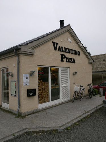Valentino Pizza Udenfor