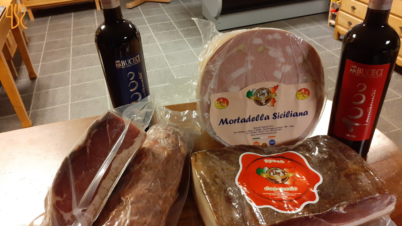 Maurizio's Inde