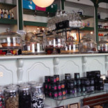 Quedens Gaard Cafe And Boutique Mad