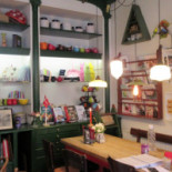 Quedens Gaard Cafe And Boutique Mad