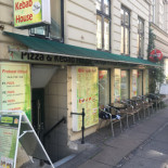 Pizza Mira Udenfor