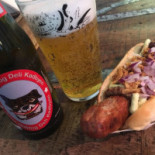 Johns Hotdogværksted Mad