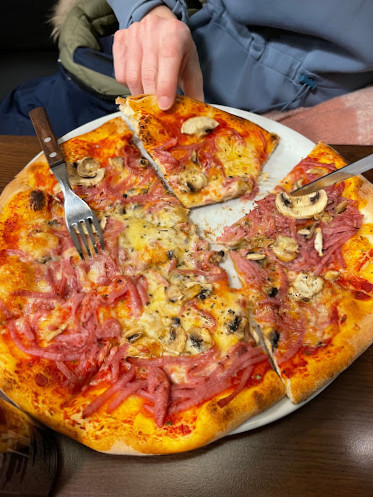 Goldens Pizza Og Burger Menu