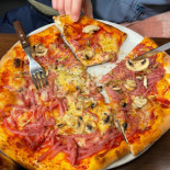 Goldens Pizza Og Burger Menu