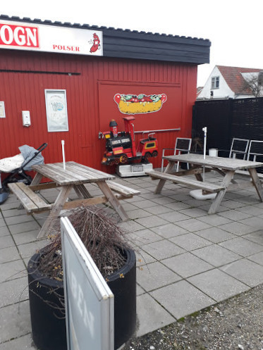 Jernbanegrillen Udenfor