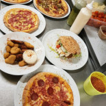 Gourmet Pizza Pasta Grill Udenfor