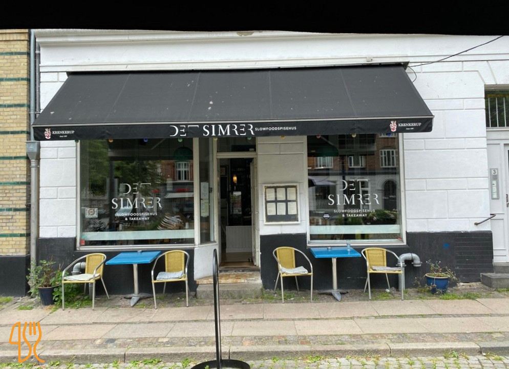 Det Simrer Udenfor