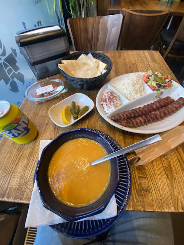 Pasha Kebab Udenfor