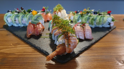 Hachi Sushi Inde
