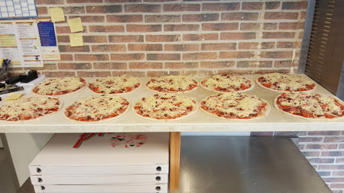 Us Pizza Mad