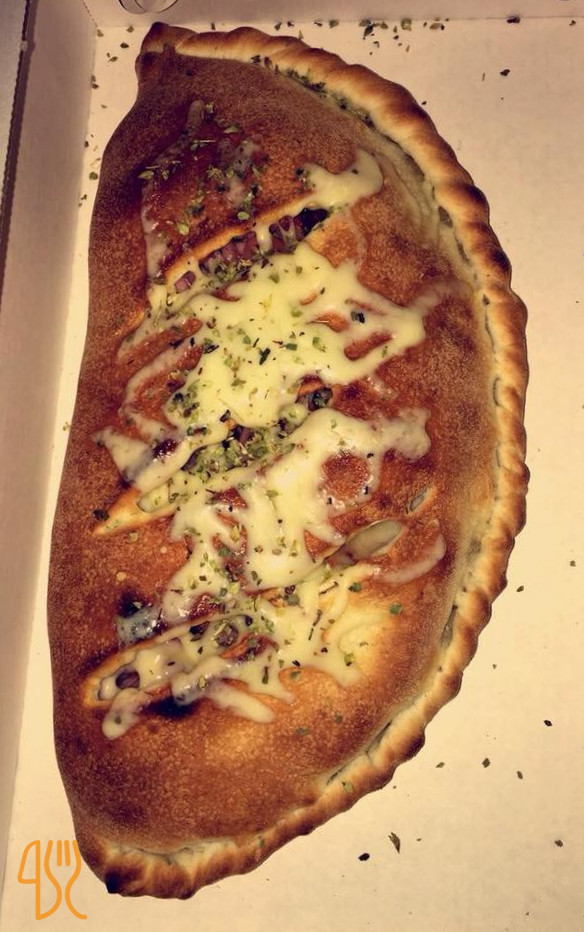 Deluxe Pizza Grill Mad