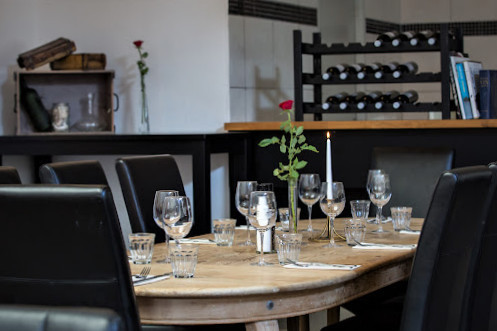 Axel's Kitchen Menu