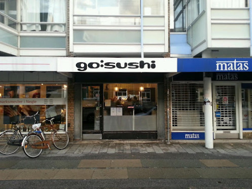 Go Sushi Udenfor