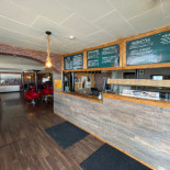 Deluxe Pizza Grill Udenfor