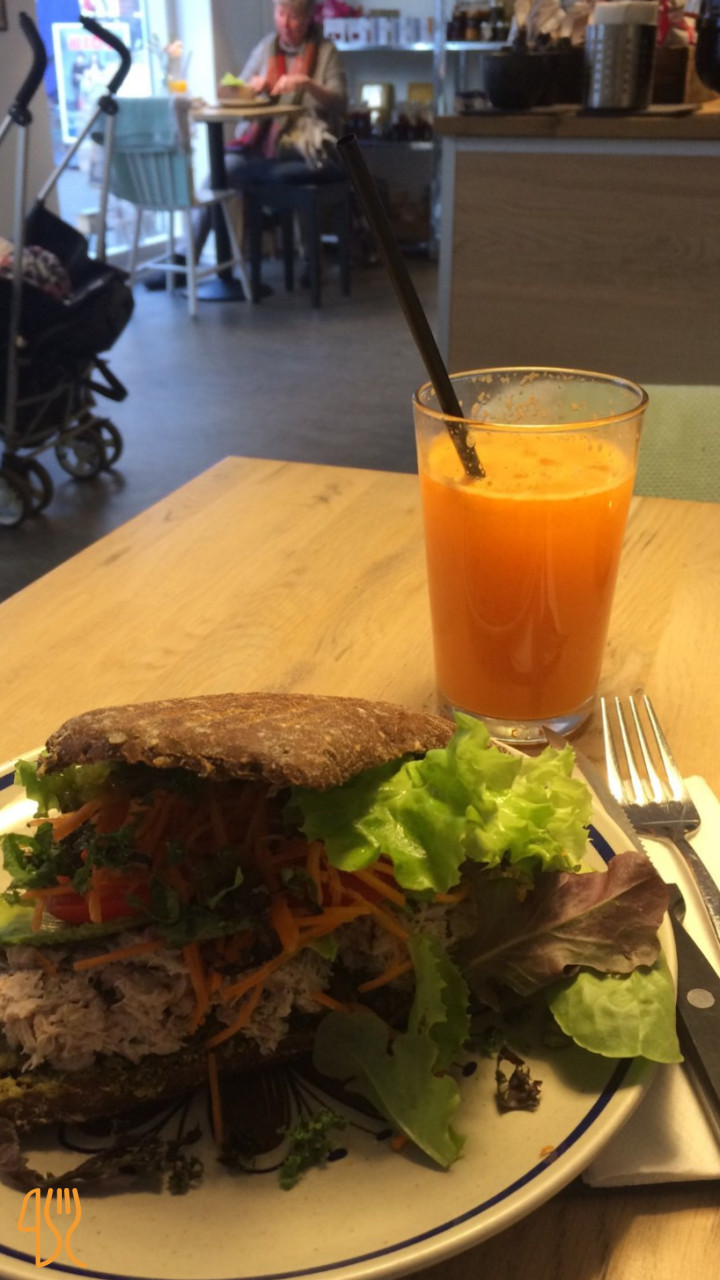 Ella's Coffee Shop Inde
