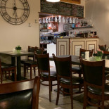 Bergs Snackbar Og Cafe Mad