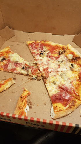 Tasty's Pizza Og Sandwich Mad