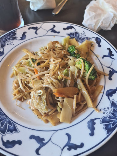 Ny Zi Yang Udenfor