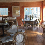 Cafe Oskar Inde