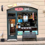 Zen Sushi Udenfor