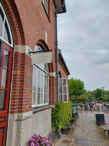 Humlebæk Hallens Cafe Udenfor