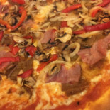 Ata Pizza Udenfor