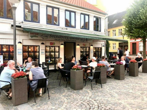 Krinsen Udenfor