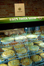 Wild Kiwi Pies Mad