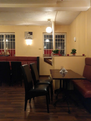 Roberto's Pizza Udenfor