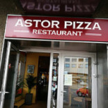 Astor Pizza Udenfor