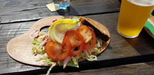 B's Fiskevaerksted Udenfor