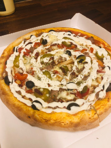 Pizza Pinocchio Udenfor