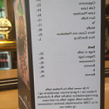 Cafe Mee Og Sportsbar Mad