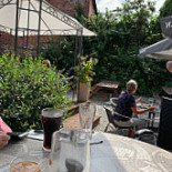 Farmors Fastfood Café Mad