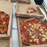 Søjlehuzed Pizza Grill Mad