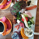 Cafe Orangeriet Mad