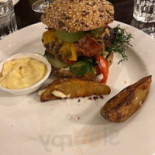 Vægterkælderen Mad