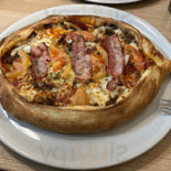 Zilan's Pizza Og Burgercafé Mad