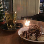 Cafe Cornelius Mad